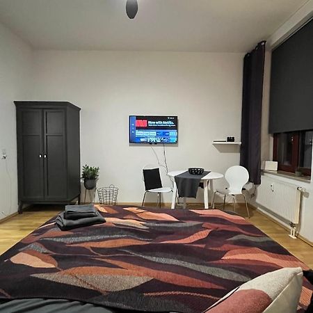 Cozy Studio-Apartment - Suedplatz لبسيا المظهر الخارجي الصورة